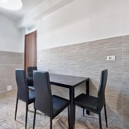 בית הארחה Cateresa 14 מרגרה